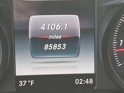 Used 2018 Mercedes-Benz C 300 4MATIC Sedan image 21