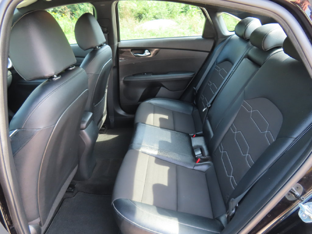 Used 2023 Kia Forte GT-Line FWD image 30