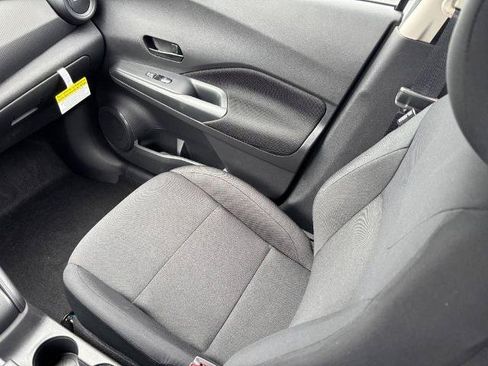Certified 2025 Nissan Kicks Play S FWD image 9