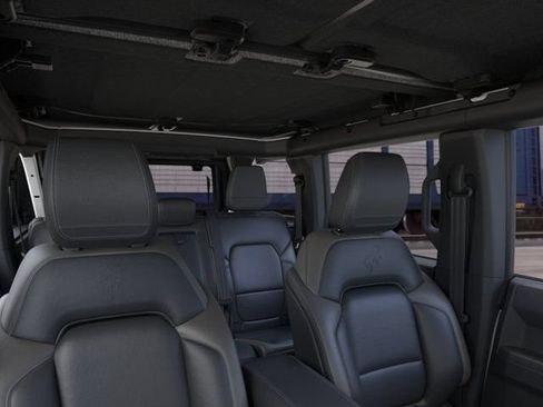 New 2026 Ford Bronco Outer Banks AWD/4WD image 12