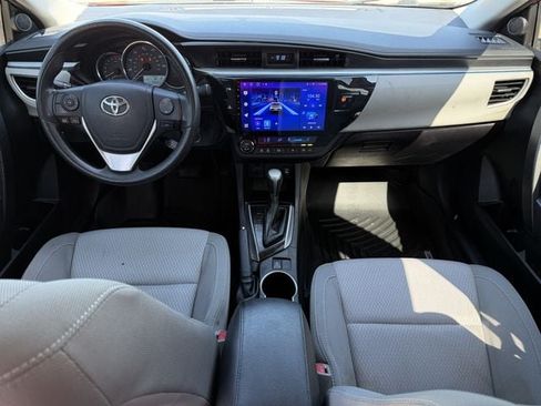 Used 2016 Toyota Corolla LE FWD image 11