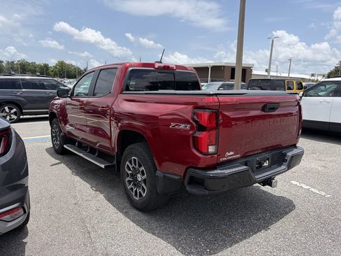 Used 2023 Chevrolet Colorado Z71 w/ Z71 Convenience Package 2 AWD/4WD image 6