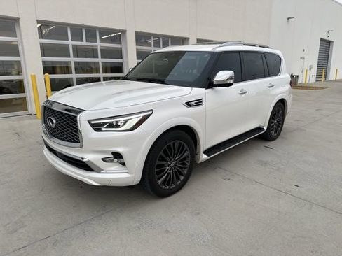 Used 2022 INFINITI QX80 Sensory w/ All-Season Package image 7