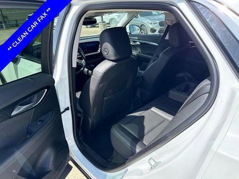 Used 2024 Buick Envision Preferred AWD/4WD image 7