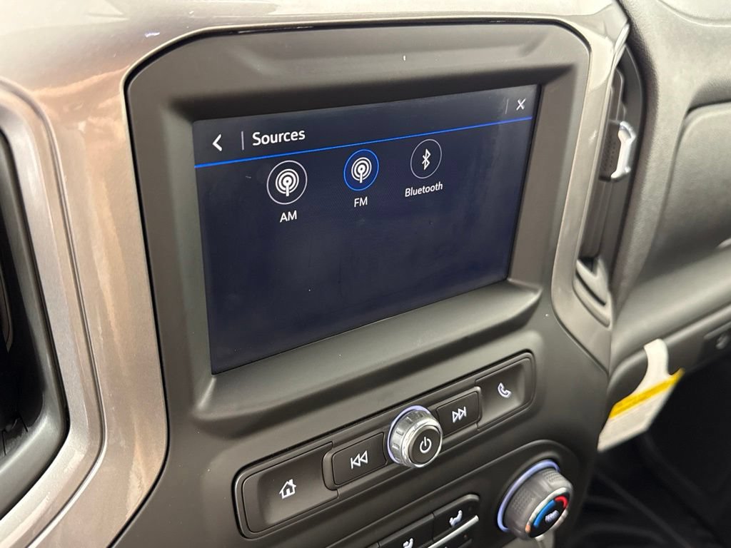 Used 2025 Chevrolet Silverado 1500 W/T RWD image 32
