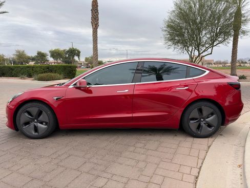 Used 2018 Tesla Model 3 Long Range image 5