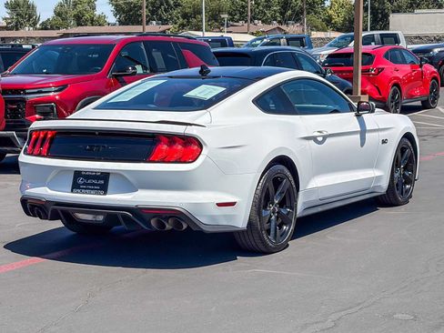 Used 2022 Ford Mustang GT w/ Black Accent Package RWD image 4