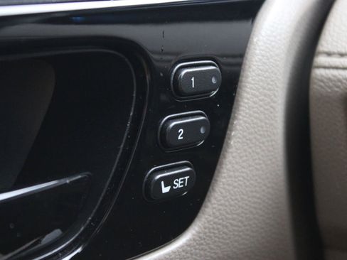 Used 2023 Honda Odyssey Elite image 25