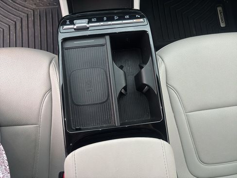 Used 2025 Hyundai Tucson Limited AWD/4WD image 15