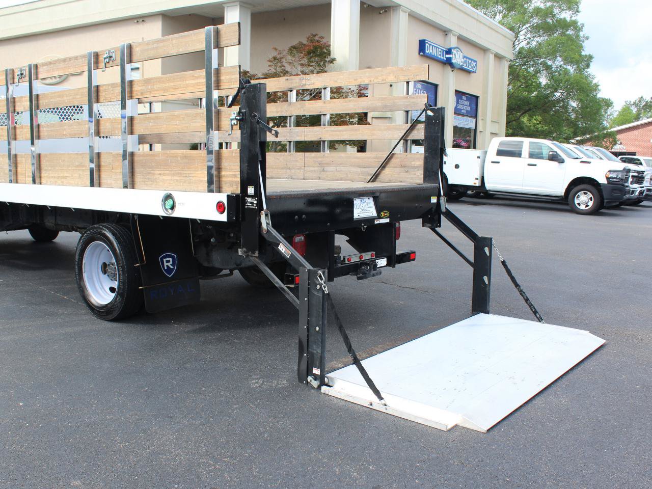 Used 2024 Ford F450 XL AWD/4WD image 17