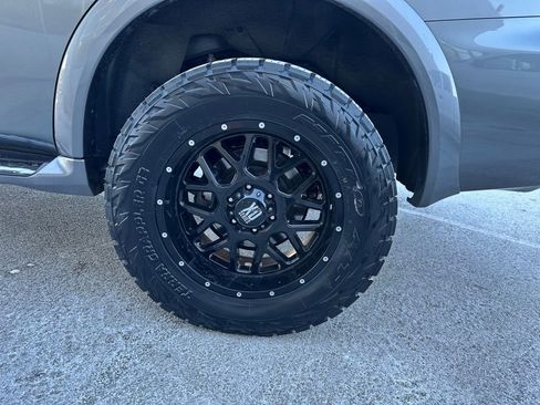 Used 2020 Nissan Armada Platinum w/ Captain's Chairs Package image 8