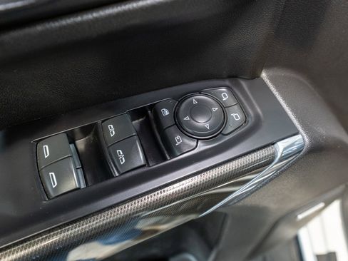 Used 2021 GMC Sierra 1500 AT4 w/ AT4 Value Package image 16