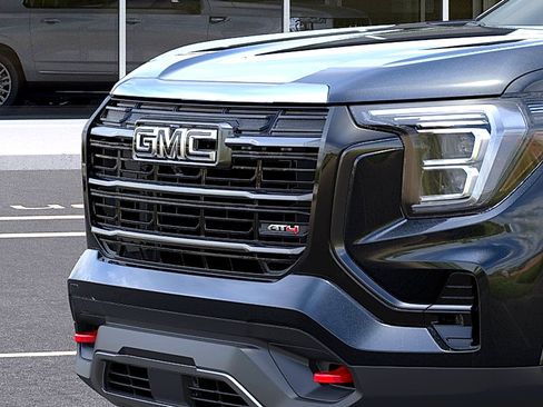 New 2027 GMC Terrain AT4 w/ Technology Package II AWD/4WD image 13