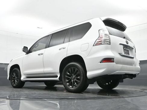 Certified 2020 Lexus GX 460 Premium w/ Premium Package AWD/4WD image 37
