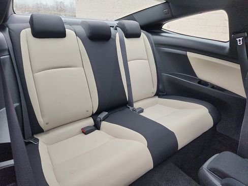 Used 2017 Honda Civic EX-T image 28