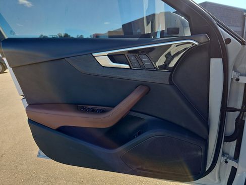 Used 2022 Audi A4 2.0T Premium Plus w/ Premium Plus Package image 26