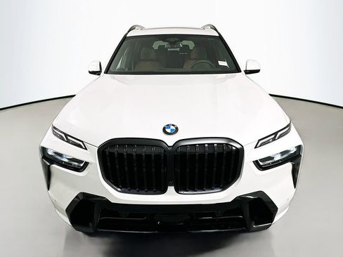 New 2026 BMW X7 xDrive40i w/ Executive Package image 2