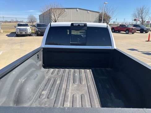 Used 2019 RAM 2500 Laramie w/ Night Edition image 6