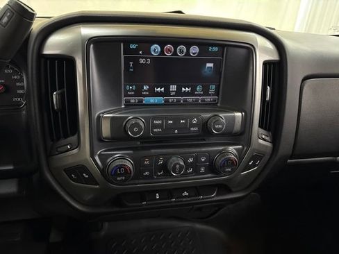 Used 2018 Chevrolet Silverado 1500 LT w/ True North Edition AWD/4WD image 24