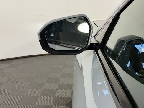 Used 2026 BMW 760i xDrive w/ Executive Package AWD/4WD image 22