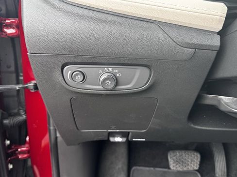 Used 2024 Buick Encore GX Preferred image 12