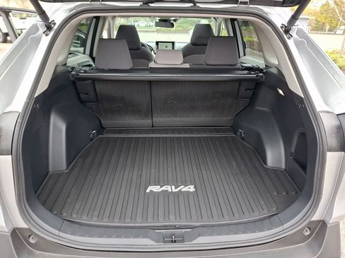 Certified 2025 Toyota RAV4 XLE w/ Convenience Package AWD/4WD image 30