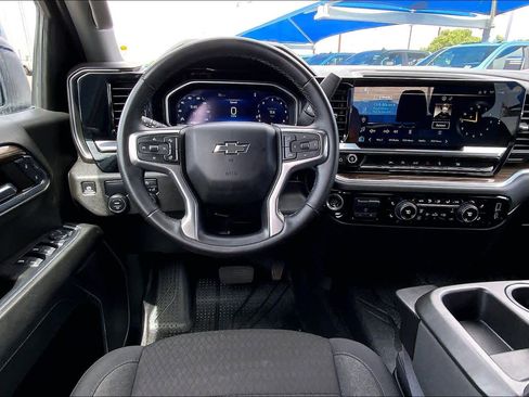 Used 2024 Chevrolet Silverado 1500 RST w/ Rally Edition RWD image 6