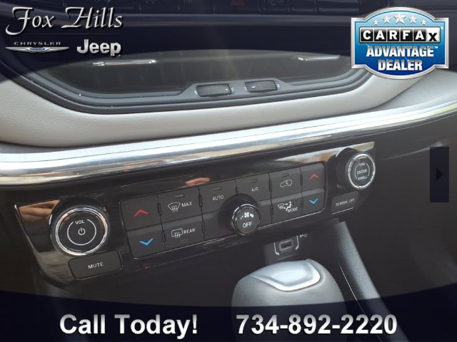 Used 2024 Jeep Compass Limited w/ Elite Group AWD/4WD image 22