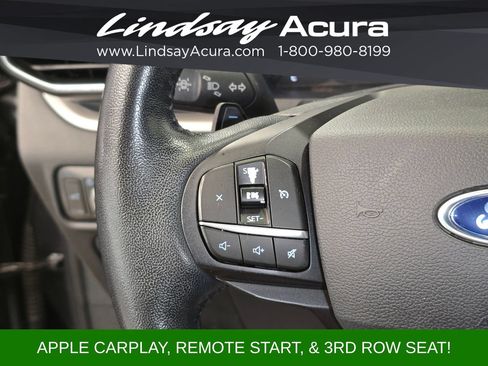 Used 2020 Ford Explorer XLT w/ Equipment Group 202A AWD/4WD image 17