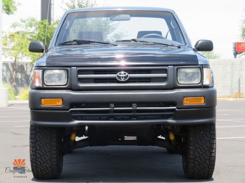 Used 1992 Toyota Pickup Deluxe AWD/4WD image 29