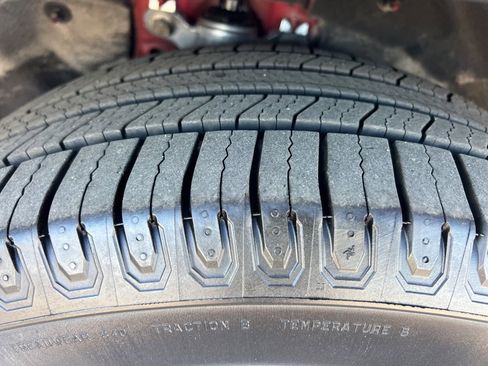 Certified 2020 Ford Explorer Limited image 10