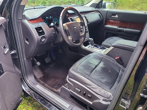 Used 2012 Ford Flex Limited w/ Equipment Group Order Code FWD image 13