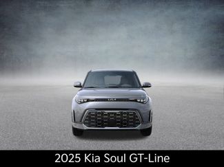 New 2025 Kia Soul GT-Line w/ GT-Line Technology Package video 2