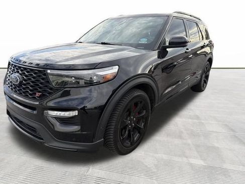 Used 2020 Ford Explorer ST w/ ST Street Pack AWD/4WD image 3