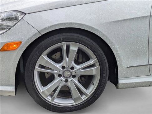 Used 2013 Mercedes-Benz E 350 Sedan image 14