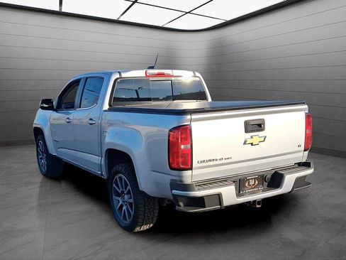 Used 2019 Chevrolet Colorado LT w/ LT Convenience Package image 3