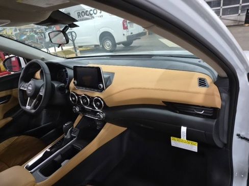 New 2025 Nissan Sentra SV w/ SV Premium Package image 11