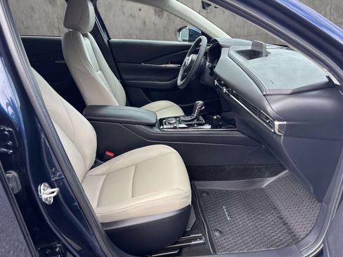 Certified 2024 MAZDA CX-30 AWD 2.5 S w/ Preferred Package image 17