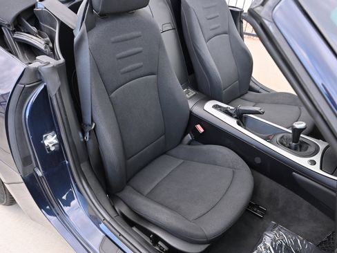 Used 2007 BMW Z4 3.0i RWD image 30