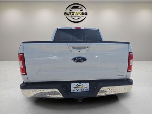 Used 2018 Ford F150 Lariat w/ Trailer Tow Package image 5
