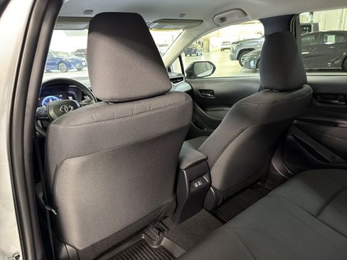 Used 2026 Toyota Corolla LE FWD image 19