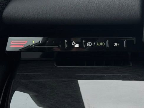 New 2026 BMW 530i xDrive 530i xDrive w/ Premium Package image 31