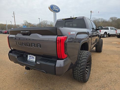 Used 2022 Toyota Tundra SR5 image 6