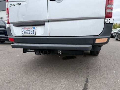 Used 2009 Dodge Sprinter 2500 w/ Rear Heater Group III image 9