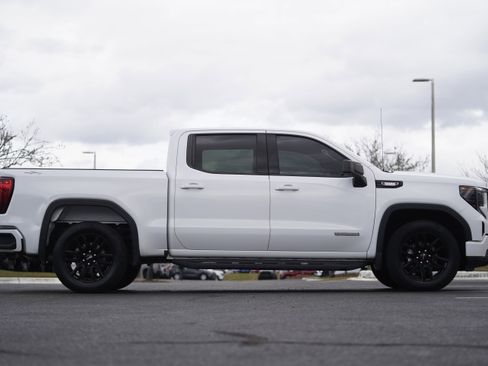 Used 2022 GMC Sierra 1500 Elevation image 7