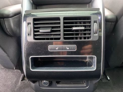 Used 2017 Land Rover Range Rover Sport HSE image 22