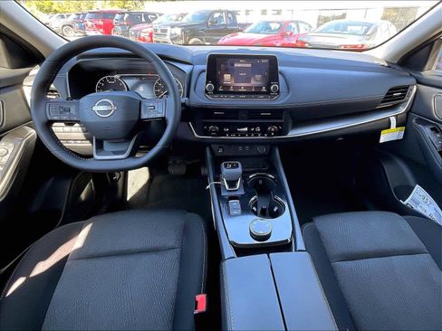 New 2026 Nissan Rogue SV w/ Cold Weather Package image 15