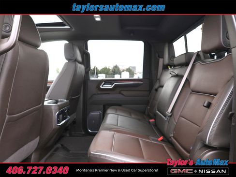 Used 2025 GMC Sierra 3500 Denali w/ Denali Reserve Package image 6