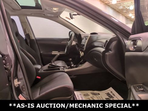 Used 2014 Subaru Impreza WRX Premium image 9