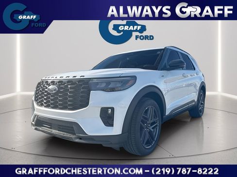 New 2026 Ford Explorer ST-Line w/ ST-Line Street Pack AWD/4WD image 1